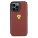 Ferrari FEHCP15XRDUR iPhone 15 Pro Max 6.7" czerwony/red hardcase Leather Stitched Lines