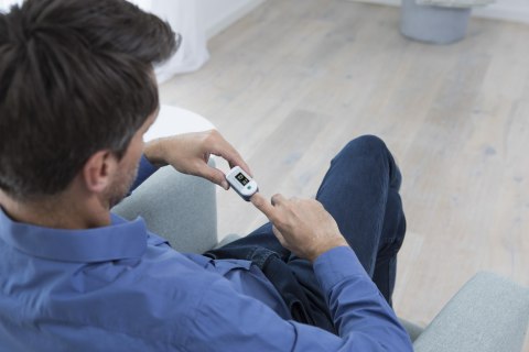 Pulsoksymetr Medisana PM 100