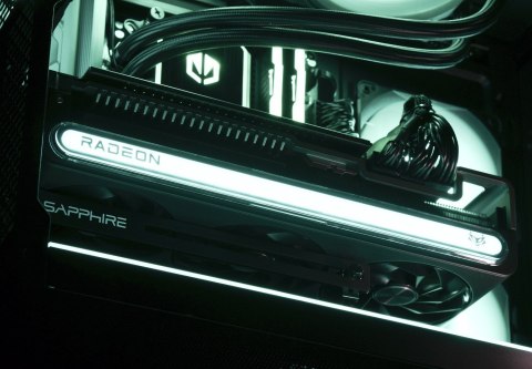 Actina View 7800X3D/32GB/1TB/RX7900XTX/850W