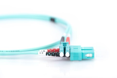 Digitus | Kabel krosowy | Światłowód | Męski | SC wielomodowy | Męski | LC wielomodowy | Niebieski | 1 m