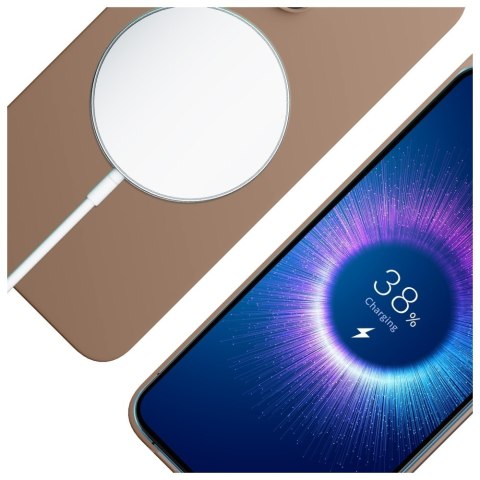 Etui 3MK Hardy MagSilicone do Apple iPhone 15 Pro Max ciemnozłoty