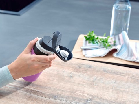 Kubek termiczny Flip 350 ml, purpurowy 3246 LEIFHEI