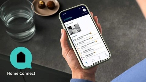 Ekspres ciśnieniowy Siemens TP715R07 EQ700 (czarny; 19 barów)