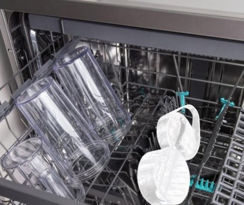 Blender Gorenje BN1000E, blat stołu, moc 1000 W, materiał słoika Tritan, pojemność słoika 0,75 L, kruszenie lodu, biały