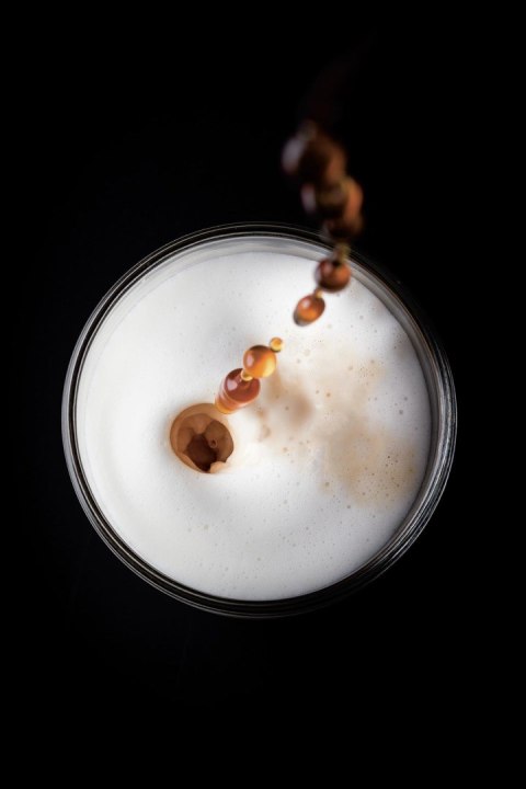 Ekspres ciśnieniowy automatyczny Krups EA8901 (1450W; kolor biały)