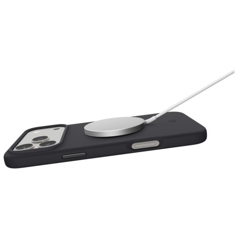 Etui Spigen Silicone Fit MAG MagSafe do iPhone 17 Pro czarny
