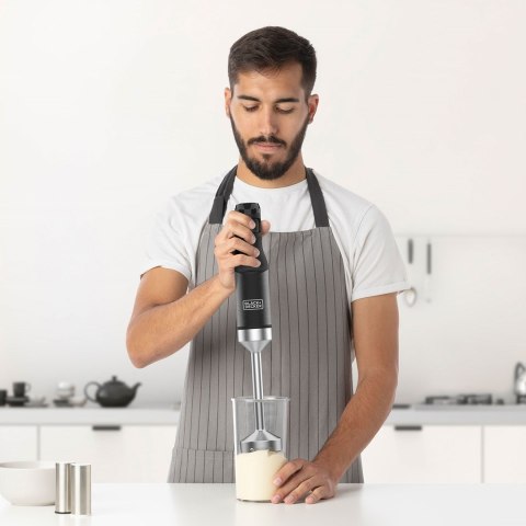 Blender ręczny Black+Decker BXHB1501E