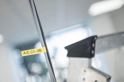 Brother PT-E110 drukarka etykiet Termotransferowy 180 x 180 DPI 20 mm/s HGe/TZe QWERTY