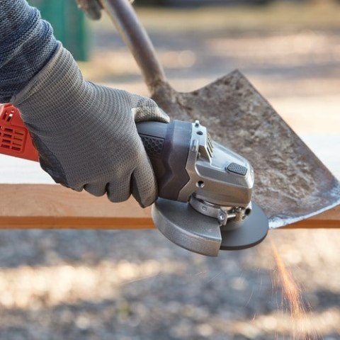 Szlifierka kątowa BLACK+DECKER BEG220 (125mm) (WYPRZEDAŻ)