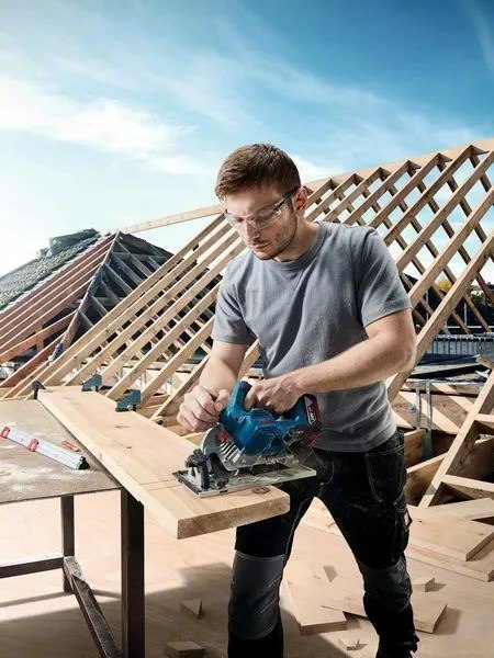 Bosch GKS 185-LI 16,5 cm Czarny, Niebieski, Szary 5000 RPM
