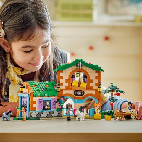 LEGO Friends 42654 - Ranczo kucyków i stajnia
