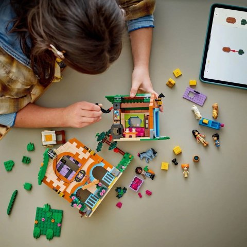 LEGO Friends 42654 - Ranczo kucyków i stajnia