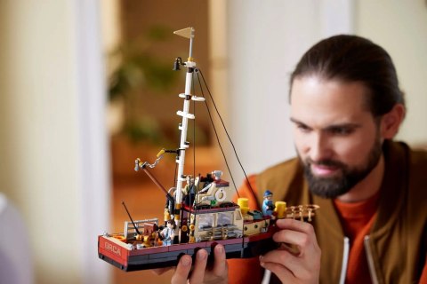 LEGO IDEAS 21350 Szczęki