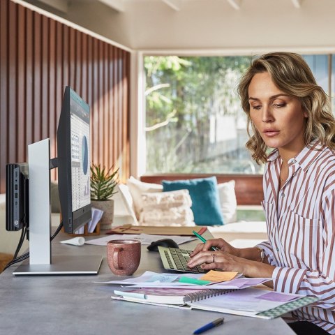 HP Elite Mini 800 G9 Intel® Core™ i5 i5-14500 16 GB DDR5-SDRAM 1 TB SSD Windows 11 Pro Mini PC Czarny