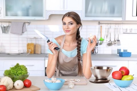 ELDOM WAGA KUCHENNA ELEKTRONICZNA WK320S RENA DOKŁADNOSĆ 1 G WAŻY DO 5 KG WYŚWIETLACZ LED STALOWA Z MISKĄ