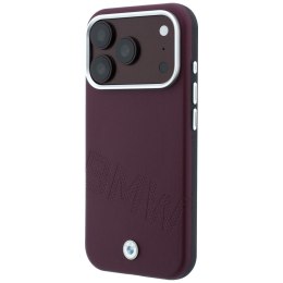 Etui BMW Sign Inclined Deboss Letters MagSafe do iPhone 18 Pro / 17 Pro bordowy