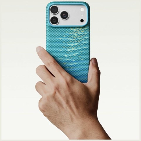 Etui PITAKA Edge Case MagSafe do iPhone 18 Pro /17 Pro lucid blue