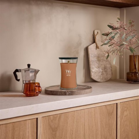Świeca średnia RADIANT AMBER WOODWICK